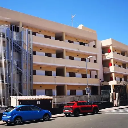 Modernes In Juncos Ii Mit Poolblick, 4 Etage In Top-lage Von * 플라야 델 잉글스