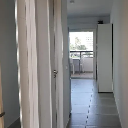 Modernes In Juncos Ii Mit Poolblick, 4 Etage In Top-lage Von 아파트 플라야 델 잉글스