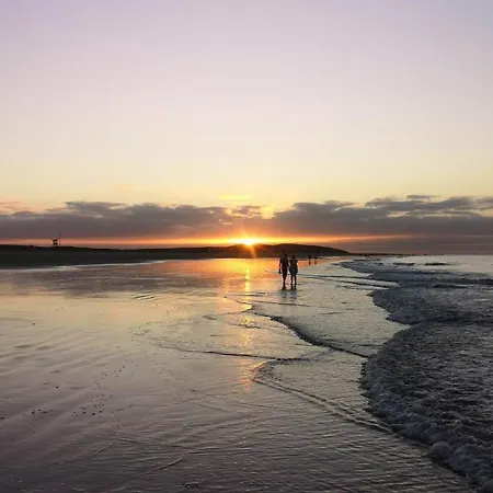 Modernes In Juncos Ii Mit Poolblick, 4 Etage In Top-lage Von 아파트