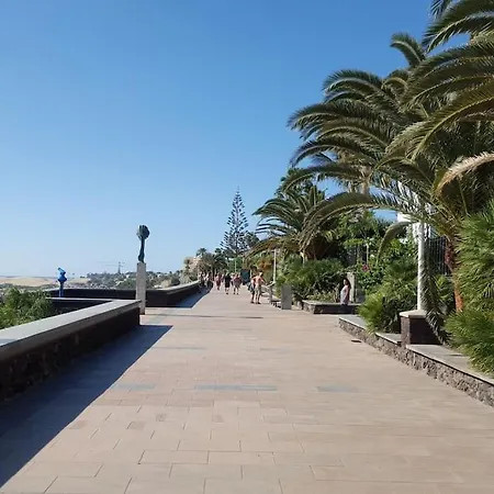 Modernes Apartment Mit Poolblick In Top-Lage Von Playa Del Ingles Apartment